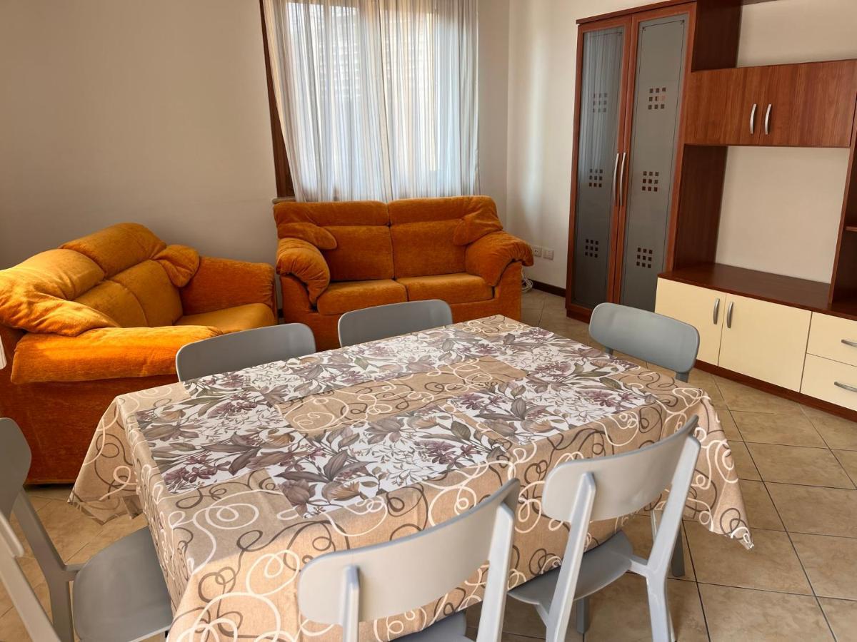 Ferienwohnung Sebino 11 Peschiera del Garda Exterior foto