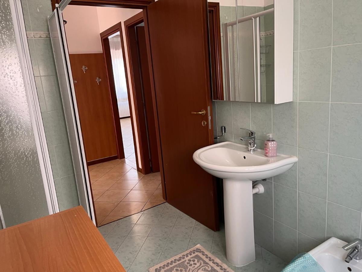 Ferienwohnung Sebino 11 Peschiera del Garda Exterior foto