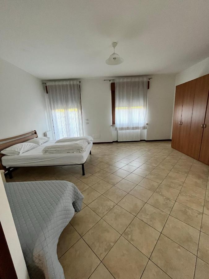 Ferienwohnung Sebino 11 Peschiera del Garda Exterior foto